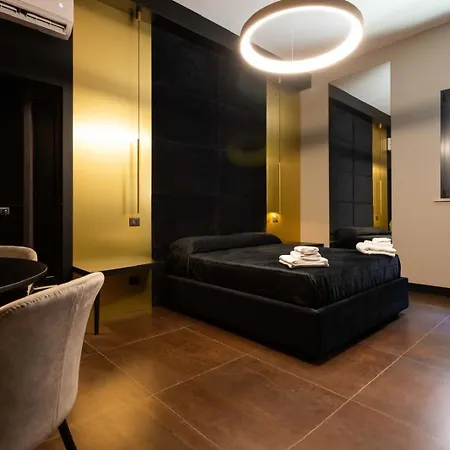 Black And Holiday home Carini